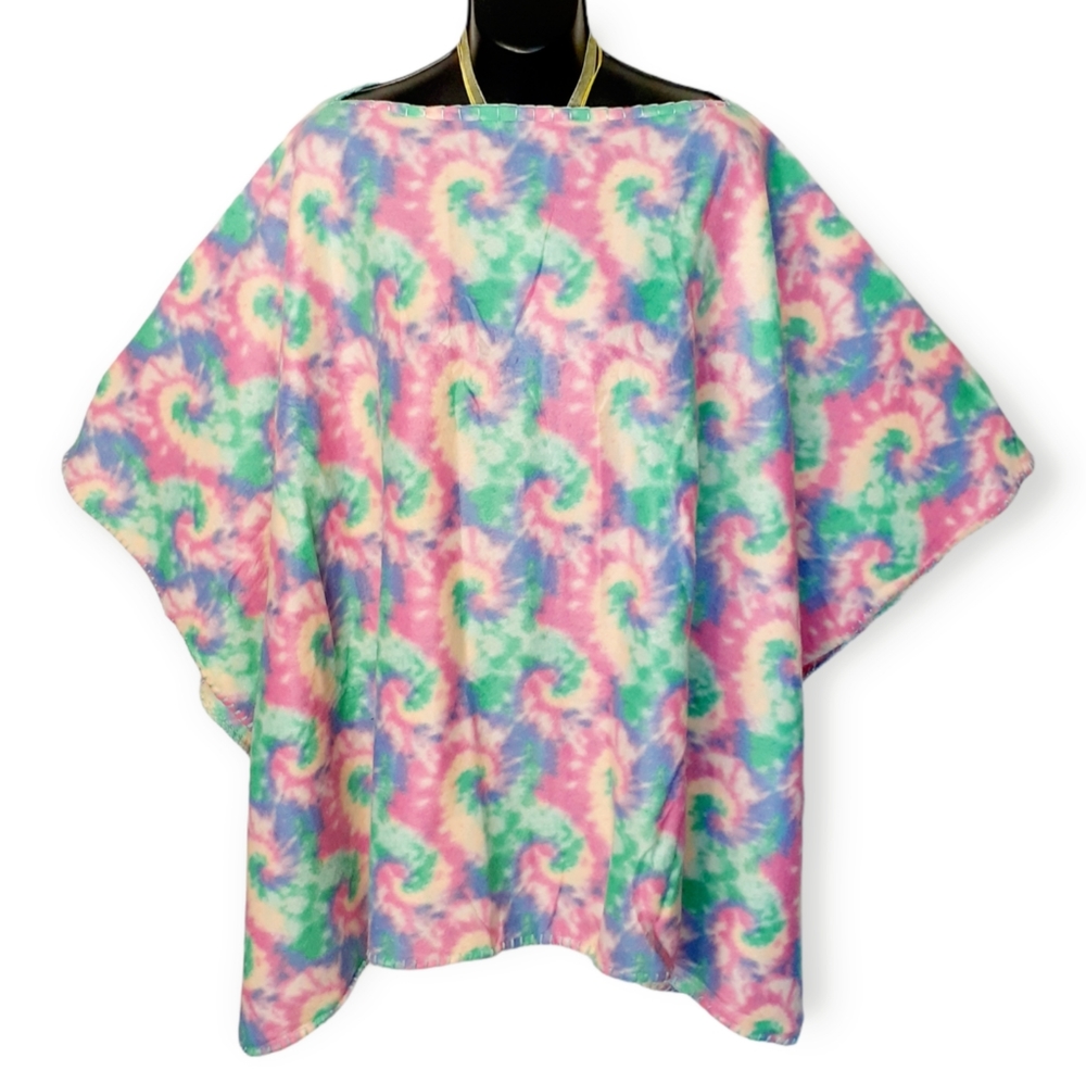 GROOVY GLAM Handcrafted Multicolored Pastel Tie Dye Classic Fleece Poncho - Picture 2 of 5